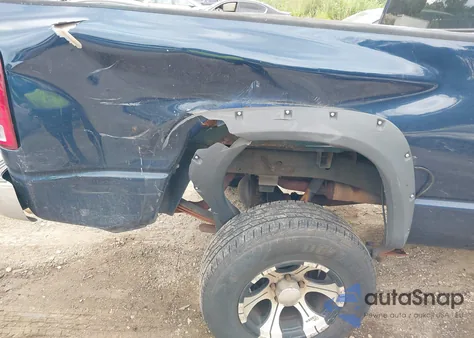 2006 Dodge Ram 1500 Slt/Trx4 Off Road/Sport из США, поврежденный, VIN 1D7HU18N06S667537